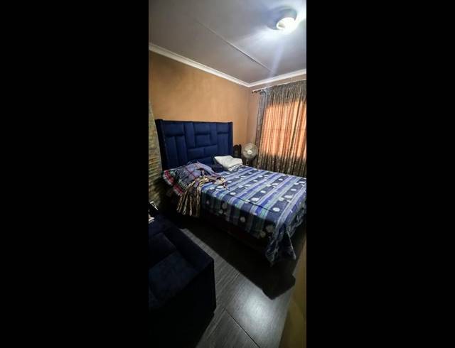 4 BEDROOM HOUSE FOR SALE IN OLIEVENHOUTBOSCH